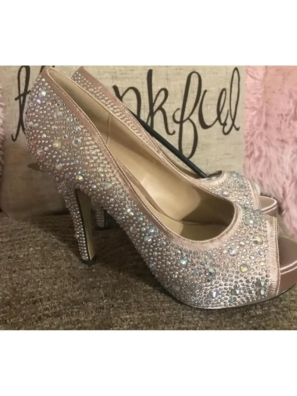 NIB Lady Couture Heels Rhinestone Dazzling Pumps Women's Size 9.5
